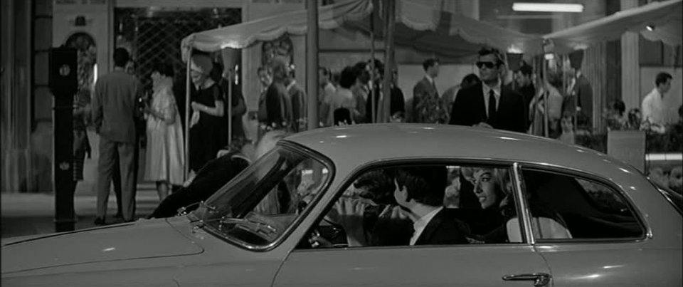 Giulietta Sprint in La dolce vita, 1960